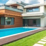 How to Landscape Around Your Pool Like a Pro #beverlyhills #beverlyhillsmagazine #bevhillsmag #swimmingpool #landscapingindustry #landscapedesigner #artificialwaterfalls #hardscapingelements