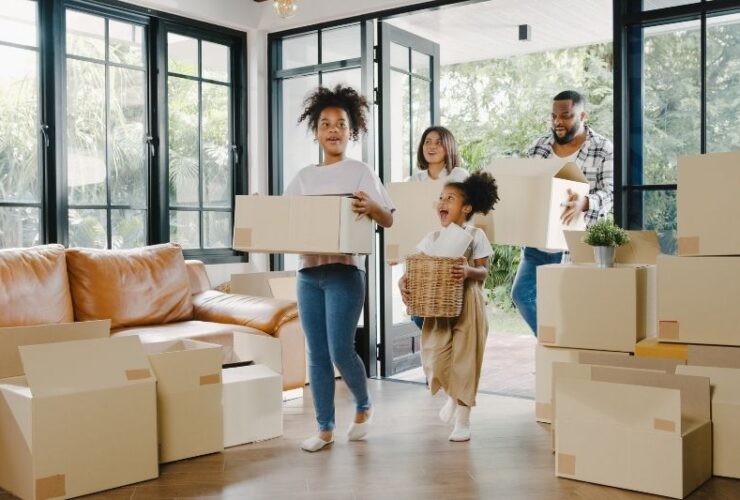 How to Make Your New House Feel Like Home #newhouse #beverlyhills #beverlyhillsmagazine #housetorelax #homeowner #cleanthehouse #newhousingunit #bevhillsmag