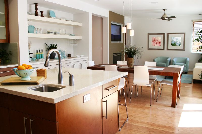 How to Make the Most Out of Selling Your Beverly Hills Property #beverlyhills #beverlyhillsmagazine #sellingyourbeverlyhillsproperty #stylishpatio #realestateagent #sellyourhome