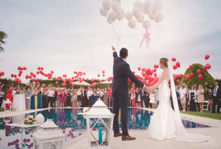 How to Plan a Unique Wedding #beverlyhills #beverlyhillsmagazien #uniquewedding #howtoplanauniquewedding #weddingparty #happymarriage #weddinginvitation