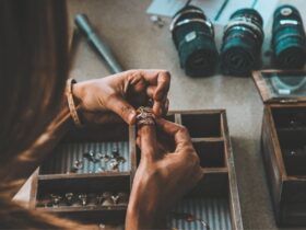 How to Wear Jewels the Right Way:#beverlyhills #beverlyhillsmagazine #jewels #jewelry #howtowearjewelry #wearingjewelry #necklace #earrings #bracelets #healingjewelry