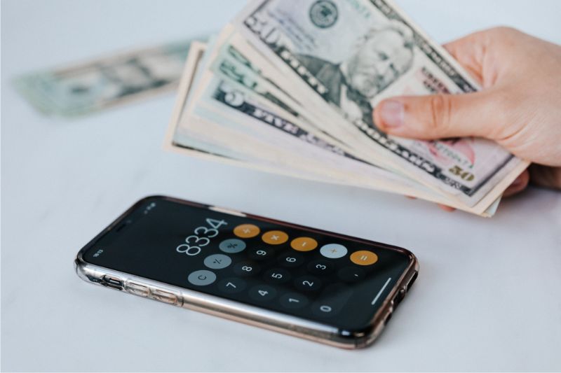 If You're Under Serious Debt These Tips Might Help You #beverlyhills #beverlyhillsmagazine #seriousdebt #creditcounselors #debtmanagement #debtconsolidation #paymentplans