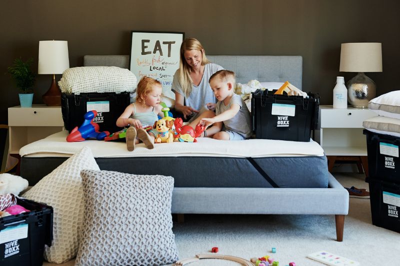 Important Factors to Consider for a Successful Move to a New State #beverlyhills #beverlyhillsmagazine #planningyourfinances #movingtoanewstate #hiringmovers #relocating