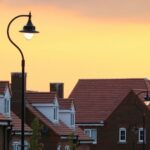 Is it Time to Get Your Roof Replaced? #beverlyhills #bevelyhillsmagazine #replacingyourroof #roof #roofingcontractor #fixingyourroof #saggingroofline