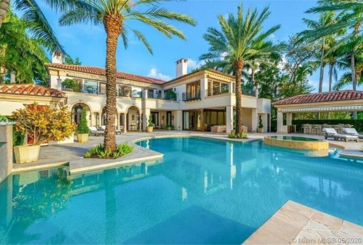 J-Lo & A-Rod’s New Florida Home:#beverlyhills #beverlyhillsmagazine #j-lo&a-rod #jenniferlopez #alexrodriguez #floridahome #realestate #celebrities #celebrityhomes #luxuryhomes #mansions