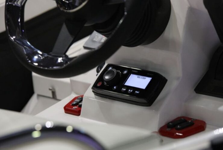 Jettender Design Secrets #6 #beverlyhills #beverlyhillsmagazine #jettenders #jettendersecrets #customizeyourowntender #agilisjettenders