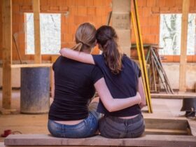 Loved One Struggling With Mental Health Disorder? Here's How To Help #mentalhealthdisorder #beverlyhills #beverlyhillsmagazine #bevhillsmag #eatinghealthy #healthlifestylechoices