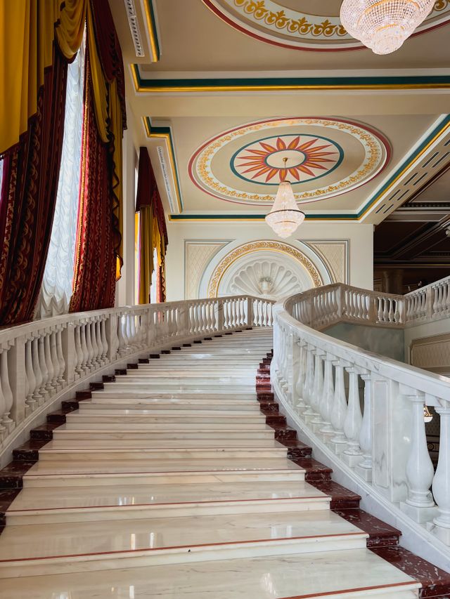 Luxury Guide to Remodeling Your Dream Home #LuxuryHome #LuxuryHomes #HomeRemodeling #LuxuryRemodel #DreamHome #HomeRenovation