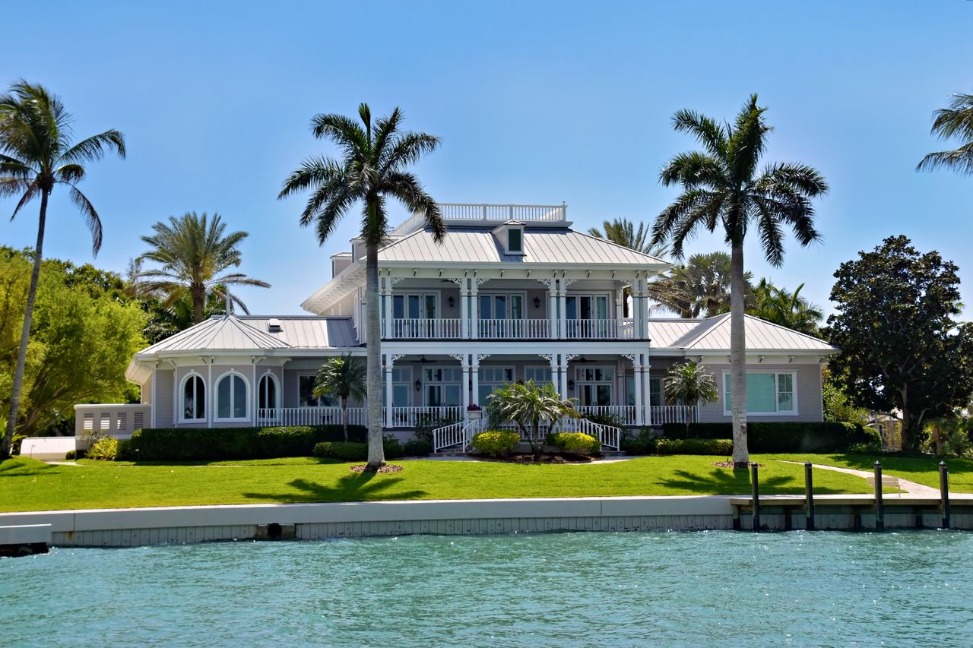 Luxury Guide to Remodeling Your Dream Home #LuxuryHome #LuxuryHomes #HomeRemodeling #LuxuryRemodel #DreamHome #HomeRenovation