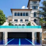 Enjoy #Italy with this Luxury Gubbio #Villa $21,050,000 #beverlyhills #beverlyhillsmagazine #luxury #realestate #homesforsale #gubbio #dreamhomes #beverlyhills #bevhillsmag #beverlyhillsmagazine