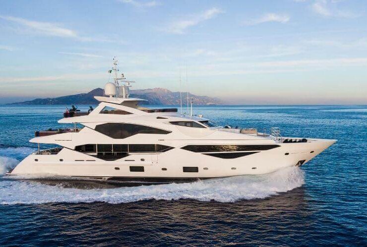 Luxury Motor Yacht: The Angelus 132 #sunseeker #angelus132sunseeker #angelus132 #motoryacht #luxurymotoryacth #superyacht #unitedkingdommotoryacht #Britishsuperyacht #luxury #yacht #yachts #yachtlife #yachting