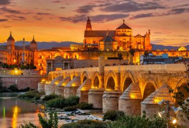Luxury Travel in Spain: How to Have the Trip of a Lifetime #beverlyhills #beverlyhillsmagazine #luxurytriptospain #luxurytrip #luxuryaccommodation #stunningarchitecture