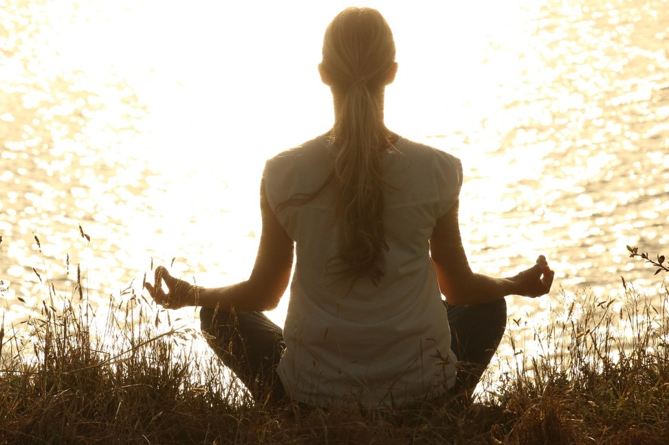 Luxury Wellness Trends Taking Over Beverly Hills #wellnesstrends #beverlyhills #luxuryliving