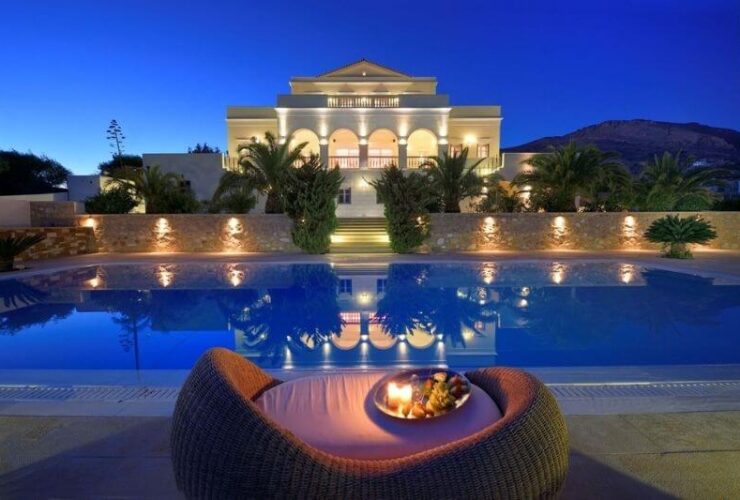 Majestic Ambience Luxury Home:#beverlyhillsmagazine #beverlyhills #bevhillsmag #majesticambience #luxuryhome #greece #vacationhomes #dreamhome #luxury #realestate