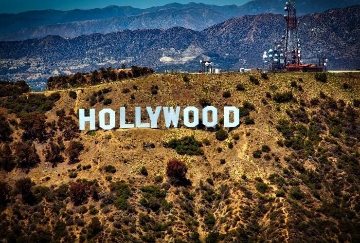 Making It in Hollywood: Tips on How to Get Noticed #beverlyhills #beverlyhillsmagazine #hollywood #makingitinhollywood #acting #movieindustry #filmschool #noauditionissmall #networking #biggestfilmindustry #bevhillsmag