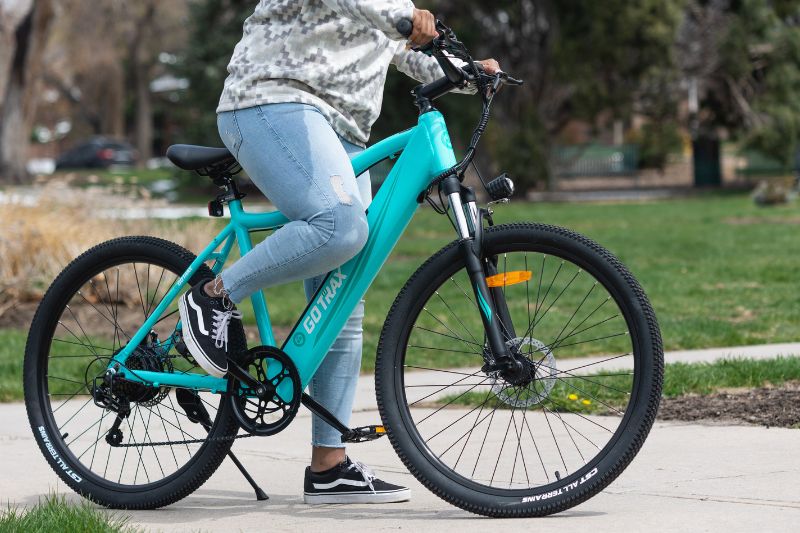 Making Use of an E-bike as an Exercise: What Are the Benefits? #beverlyhills #beverlyhillsmagazine #mentalhealth #electricmotor #benefitofcycling #exercisingwithane-bike