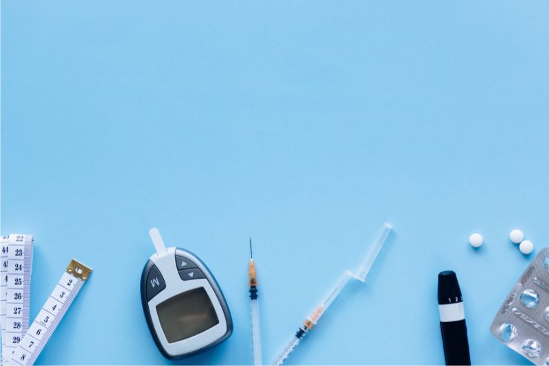 Managing Diabetes for Life: 8 Helpful Tips #beverlyhills #beverlyhillsmagazine #diabetesmanagement #managingdiabetes #monitoringbloodsugarlevels #diabetesmedications #healthcareprovider #healthierlifestyle
