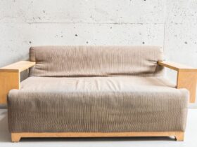 Materials Used in Sofa Beds Los Angeles #beverlyhills #beverlyhillsmagazine #syntheticfibric #velvetsofabeds #sofabedframes #sofabeds