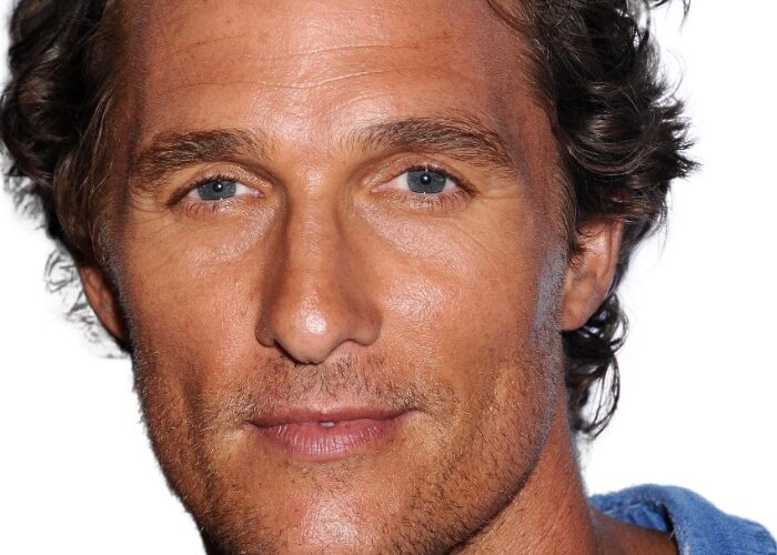 Matthew McConaughey #bevhillsmag #beverlyhillsmagazine #beverlyhills #celebrities #moviestars #hollywoodspotlight #celebrityspotlight #matthewmcconaughey