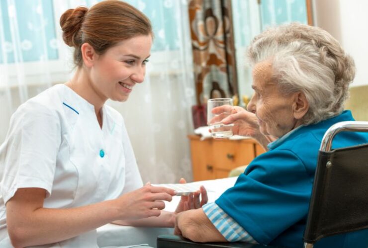 Medication-Assisted Treatment: 5 Key Takeaways #beverlyhills #beverlyhillsmagazine #treatmentprocess #behavioraltherapy #improvingretentionintreatment