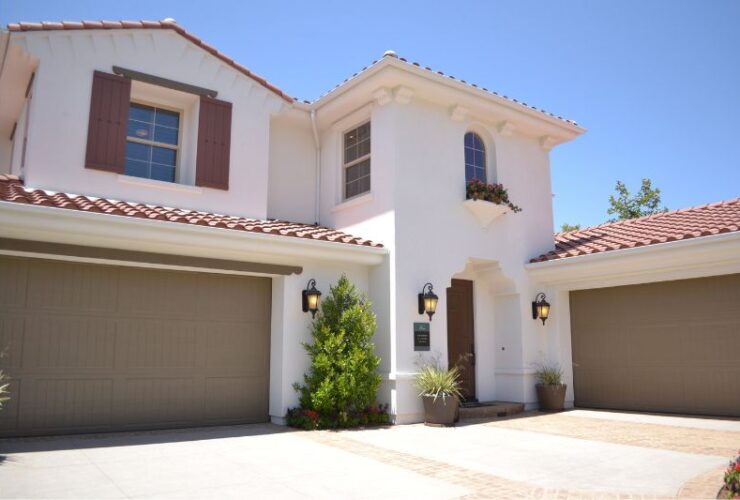 Million Dollar Question: Can I Buy a House Making 70k a Year? #beverlyhills #beverlyhillsmagazine #buyahouse #mortgagelender #mortgagelender #mortgagerates #applyingforanyloan #bevhillsmag