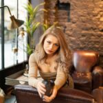 Online Dating Review: Build your Happiness Online #beverlyhills #beverlyhillsmagazine #freedatingsites #amourmeetreview #onlinedating #datingplatform #datingsites