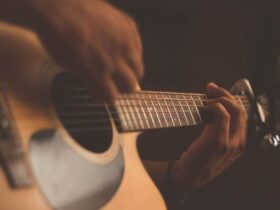 Playing the Guitar Is an Exciting Skill - Here’s How to Get Started #beverlyhills #beverlyhillsmagazine #bevhillsmag #playingguitar #playingmusic #music #guitar #professionalstudios