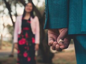 Propose To Your Partner In True Luxury #beverlyhills #beverlyhillsmagazine #trueluxury #proposetoyourpartner #marriageproposal #luxuryrings #bevhillsmag