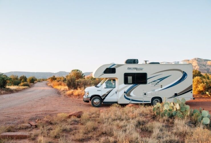 RV Campgrounds To Visit When in Los Angeles #beverlyhills #beverlyhillsmagazine #bevhillsmag #rvcampgrounds #rvresort #rvpark #rvcampresort #hiking