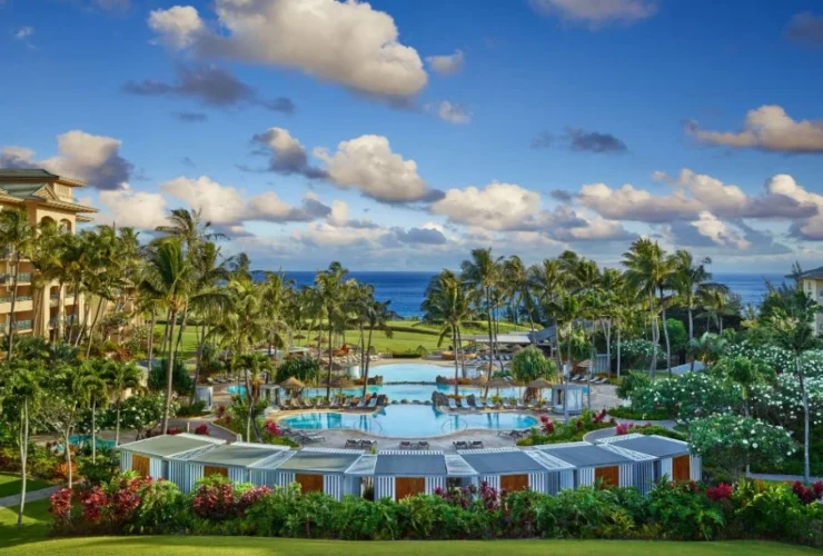 RITZ CARLTON MAUI BEVERLY HILLS MAGAZINE FIVE STAR HOTELS 5 #beverlyhillsmagazine #ritzcarlton #fivestarhotels