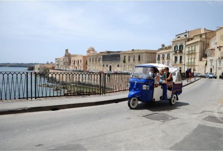 Romantic Things To Do In Syracuse NY #beverlyhills #beverlyhillsmagazine #Sycracuse #romanticgetaway #Centralnewyork #popularbeaches