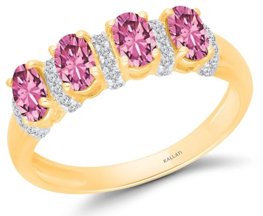 Gold Ring With Sapphires. BUY NOW!!! #BevHillsMag #fashion #shopping #shop #style #beverlyhillsmagazine #beverlyhills #jewelry 