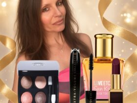 Sexy Evening Beauty. SHOP NOW!!! #beverlyhillsmagazine #beverlyhills #bevhillsmag #makeup #beauty #skincare
