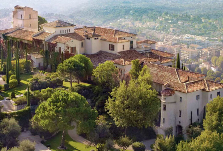 An Exclusive Vacation at Chateau Saint-Martin & Spa