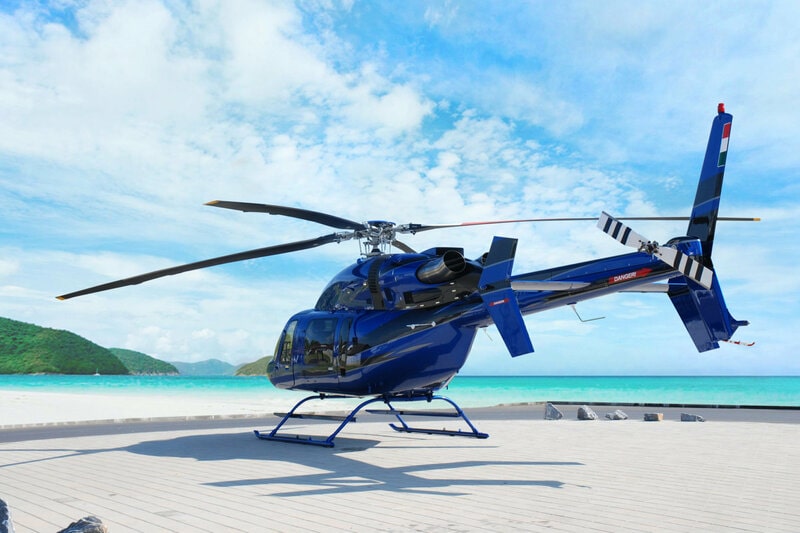 SavBack Helicopter BELL 427 #beverlyhills #bevhillsmag #beverlyhillsmagazine #luxury #helicopters