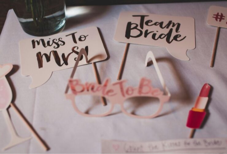 Secrets to Hosting Memorable Bridal Shower #beverlyhills #beverlyhillsmagazine #bridalshower #customedecoration #bridalshowerideas