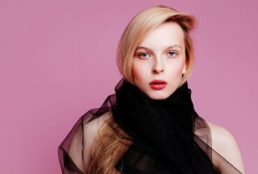 Styles for Creative Makeup: 10 Different Looks #beverlyhills #beverlyhillsmagazine #bevhillsmag #makeupstyles #makeuplook #naturallook