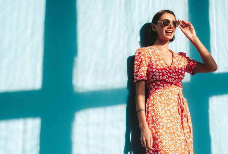 Sun-Kissed Style: Embracing Celebrity Fashion on Your Holiday #beverlyhills #beverlyhillsmagazine #celebrity-inspiredstyle #versatilegarments #holidayfashion #celebrityfashion