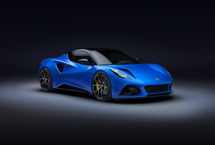 Super Fast Sports Cars: Lotus Emira #cars #bevhillsmag #beverlyhillsmagazine #beverlyhill