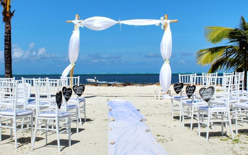 The 5 Most Exclusive Wedding Venues in Cabo #weddings #wedding venues