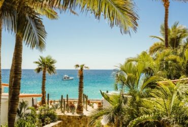 The Benefits Of Visiting Los Cabos For Adventurous Traveler #beverlyhills #beverlyhillsmagazine #bevhillsmag #adventuretraveler #vacationinLosCabos #visitingLosCabos #holidaydestination #toruism
