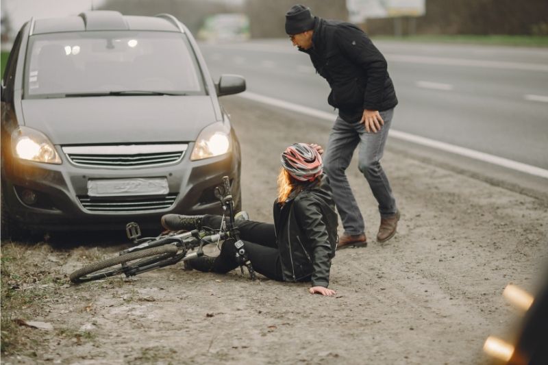 The Best Way to Remain Calm After an Accident #beverlyhills #beverlyhillsmagazine #accidentvictims #insuranceclaims #remaincalm #calmdrivers #accidentlawyers #caraccident #bevhillsmag