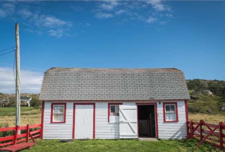 The Durability of Pole Barns: Why They Are Built to Last #beverlyhills #beverlyhillsmagazine #polebarns #steelpoles #protectionagainstfirehazards #stick-framedbuildings #complexframingsystems