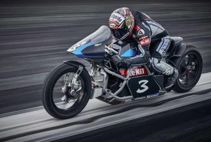The Fastest Electric Motorcycle: Voxan Wattman #beverlyhills #beverlyhillsmagazine #bevhillsmag #venturi #vaxonmotor #vaxonwattman #fastestelectricmotorcycle #coolmotorcycle #worldrecord #electricmotorbike #motorcycle