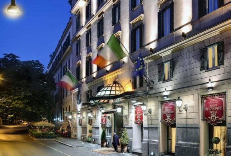 The Hotel Splendide Royal Rome:#beverlyhillsmagazine #beverlyhills #bevhillsmag #hotelsplendideroyal #rome #holidaydestination #luxurydestinations #vacationhotel #italyrome
