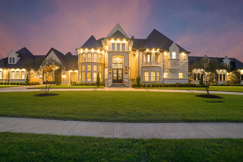 The Importance of Surveillance Technology in Celebrity Security #beverlyhills #beverlyhillsmagazine #celebritybodyguards #corporatebodyguards #surveillancetechnology #celebrityprotection