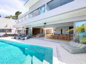 Beverly Hills Magazine The Impressive Koh Samui Luxury Villa #realestate #bevhillsmag #thailandrealestateproperties #luxuryvilla