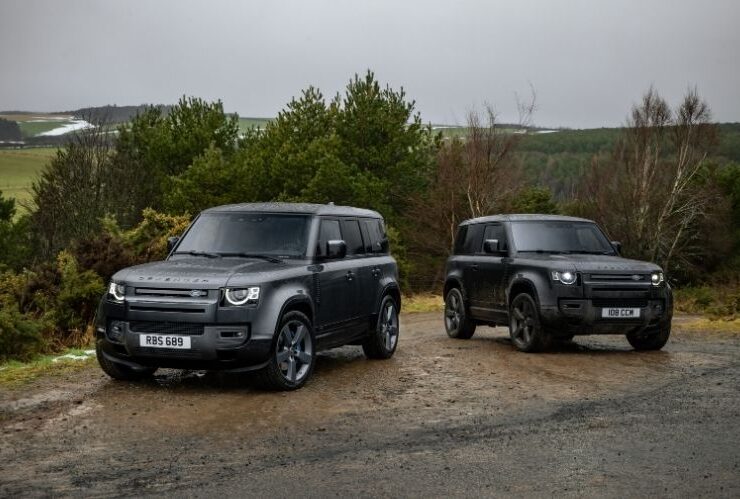 The Latest Land Rover SUV Defender V8  #beverlyhillsmagazine #beverlyhills #bevhillsmag #carmagazine #popularcarmagazine #SUV #coolSUV #fastsSUV #defenderv8 #landrover #landroverdefenderv8 #luxurySUVs #defendermodel #2022defenderv8model