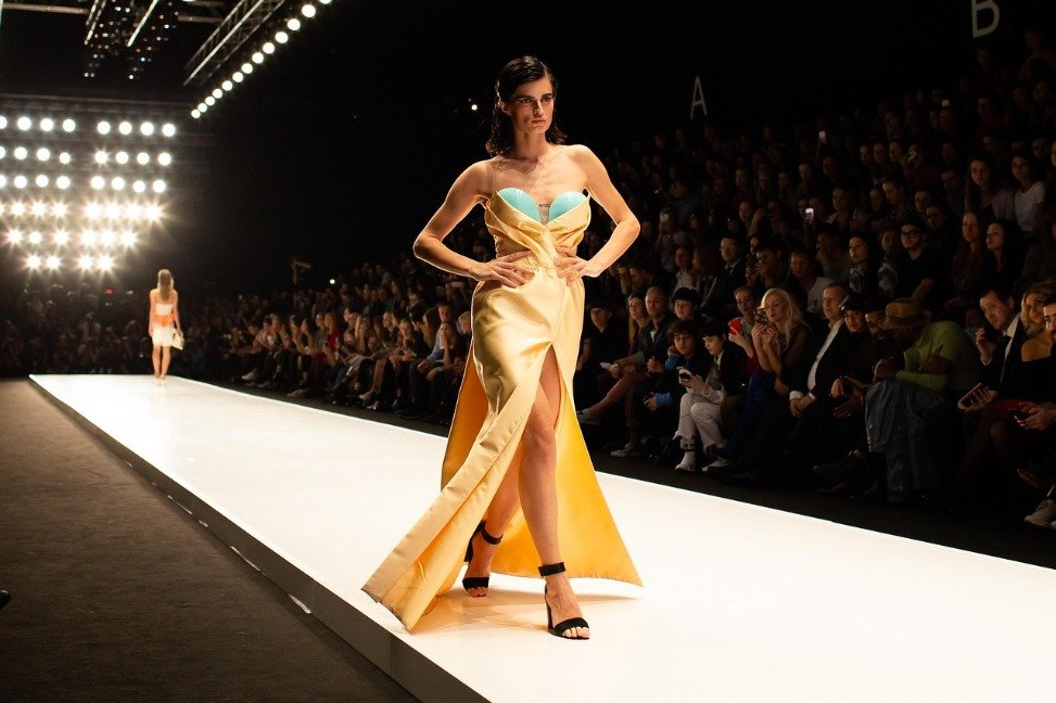 The Luxury Fashion Brands Making Their Biggest Moves This Season #BevHillsMag, #BeverlyHills, #BeverlyHillsMagazine, #LuxuryFashion, #LuxuryBrands, #FashionTrends, #DesignerFashion, #HauteCouture, #LuxuryLifestyle, #FashionIndustry