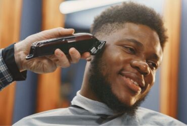 The Many Services Offered by an Uptown Dallas Barbershop #beverlyhills #beverlyhillsmagazine #Uptowmdallasbarbershop #facialhair #skincaretreatments #skilledbarber #groomingservices